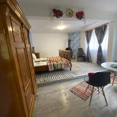 Căsuța Din Pădure