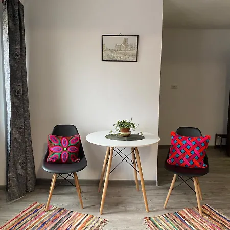 Căsuța Din Pădure B&B *