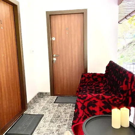 Căsuța Din Pădure B&B *